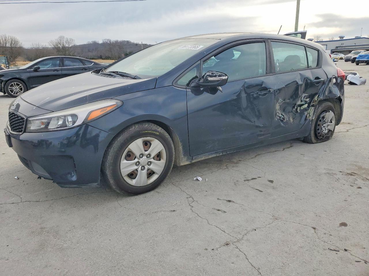 2017 KIA FORTE