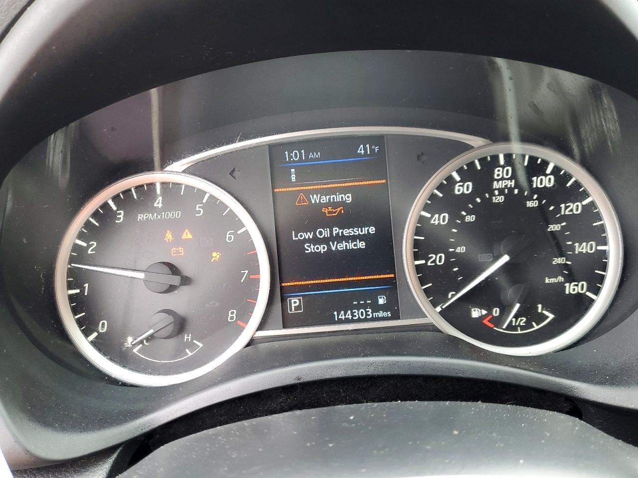 2019 NISSAN SENTRA S photo 9