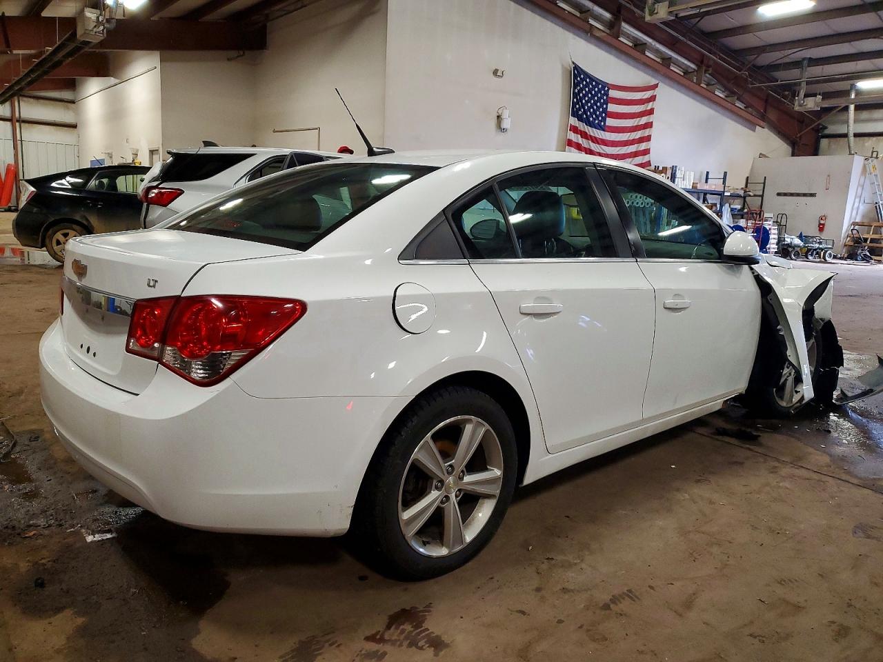 2013 CHEVROLET CRUZE LT photo 3