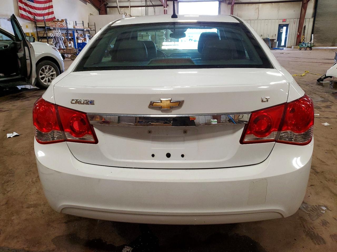 2013 CHEVROLET CRUZE LT photo 6