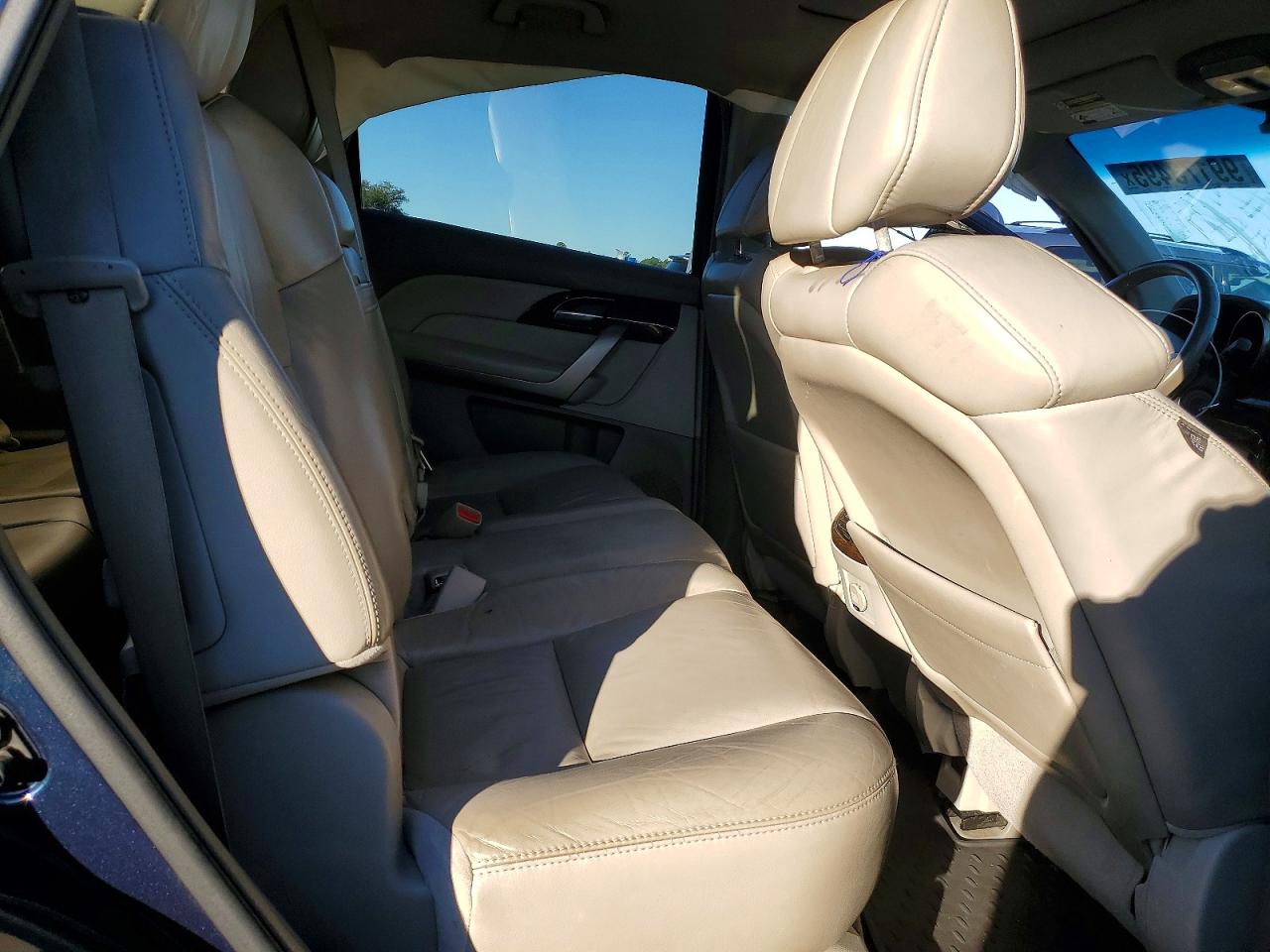 2010 ACURA MDX TECHNOLOGY photo 11