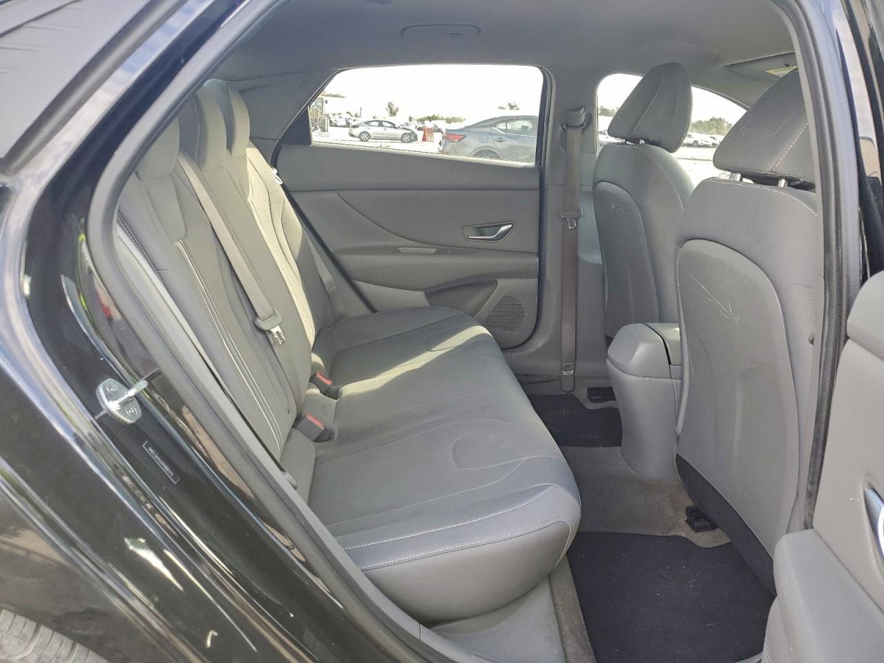 2023 HYUNDAI ELANTRA SEL photo 10