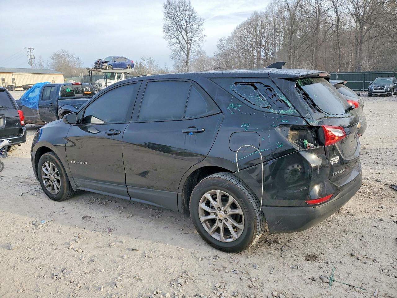 2020 CHEVROLET EQUINOX LS photo 2
