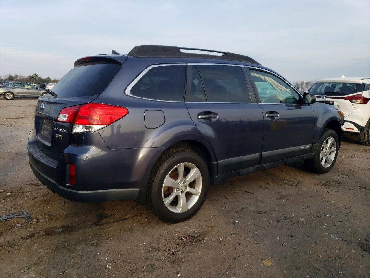2014 SUBARU OUTBACK 2.5I PREMIUM photo 3