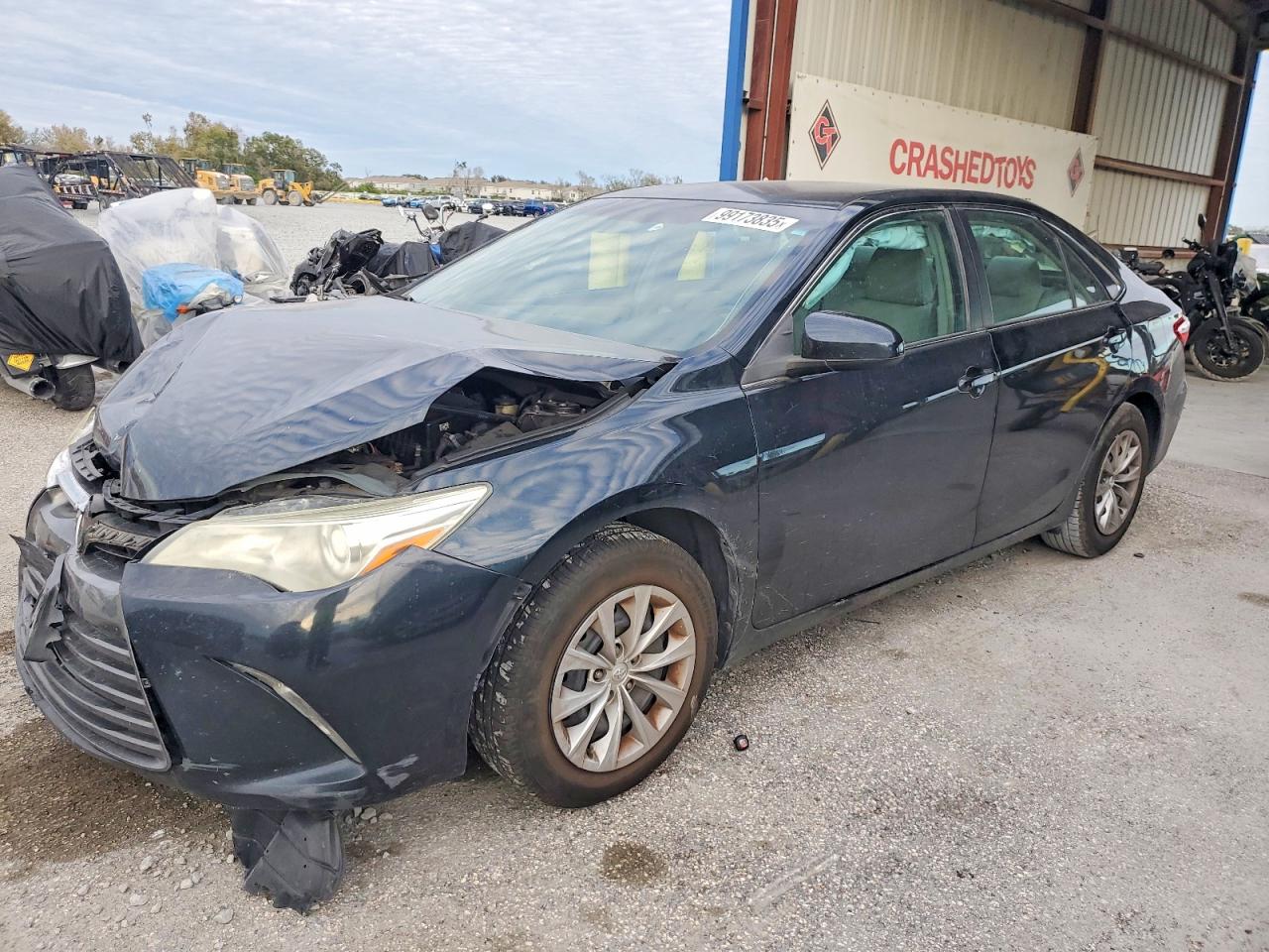 2016 TOYOTA CAMRY