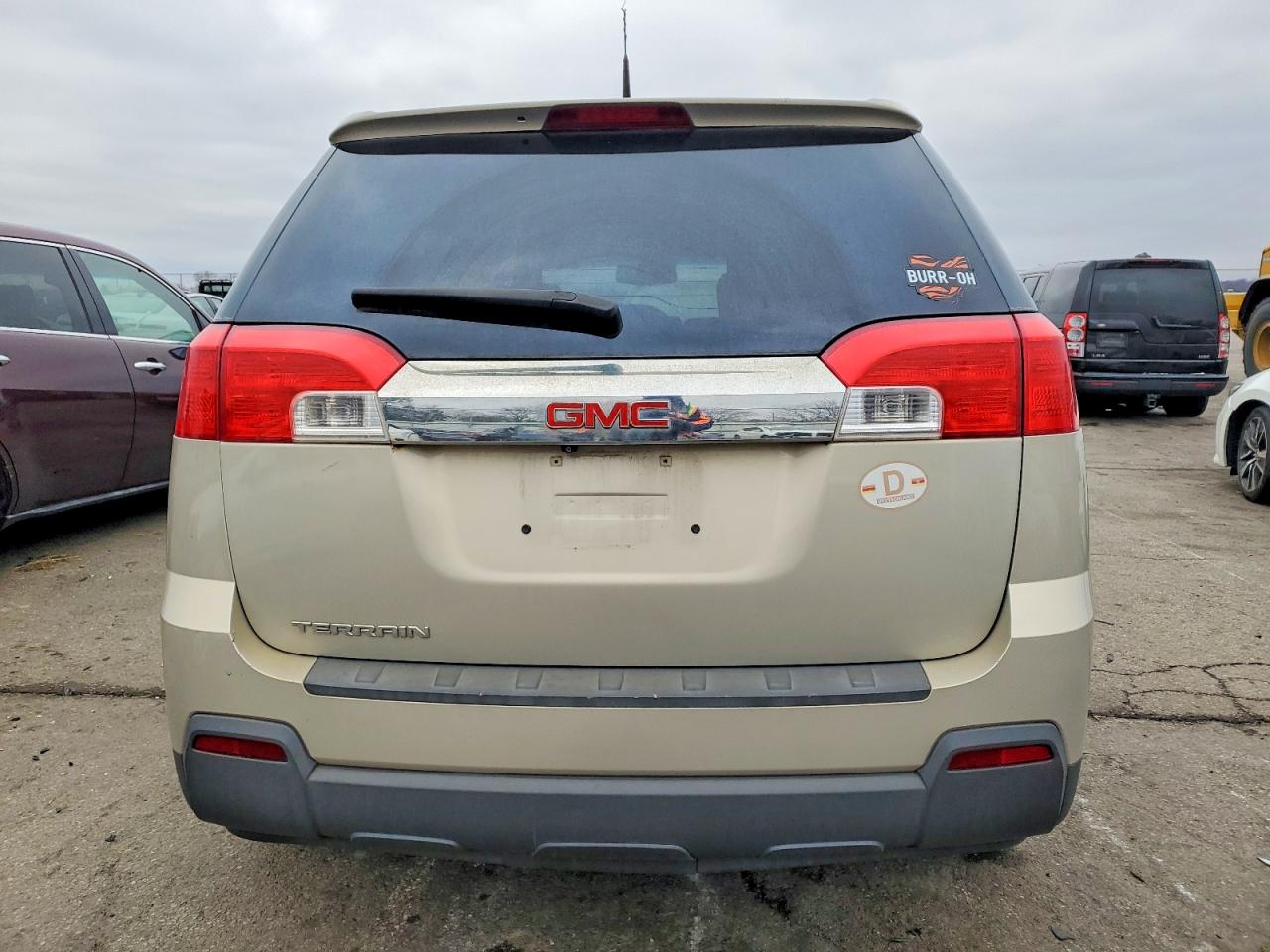 2011 GMC TERRAIN SLE photo 6
