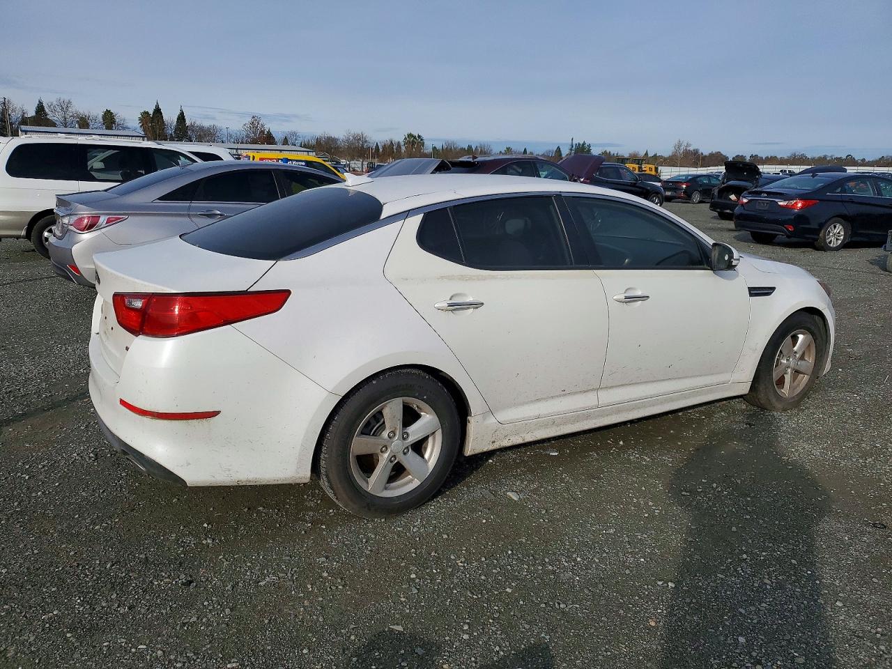 2015 KIA OPTIMA LX photo 3