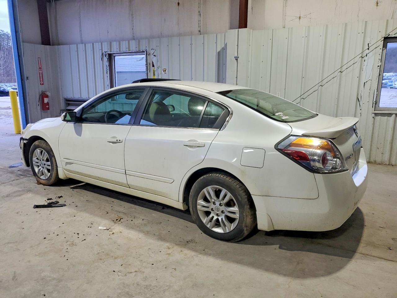 2012 NISSAN ALTIMA BASE photo 2