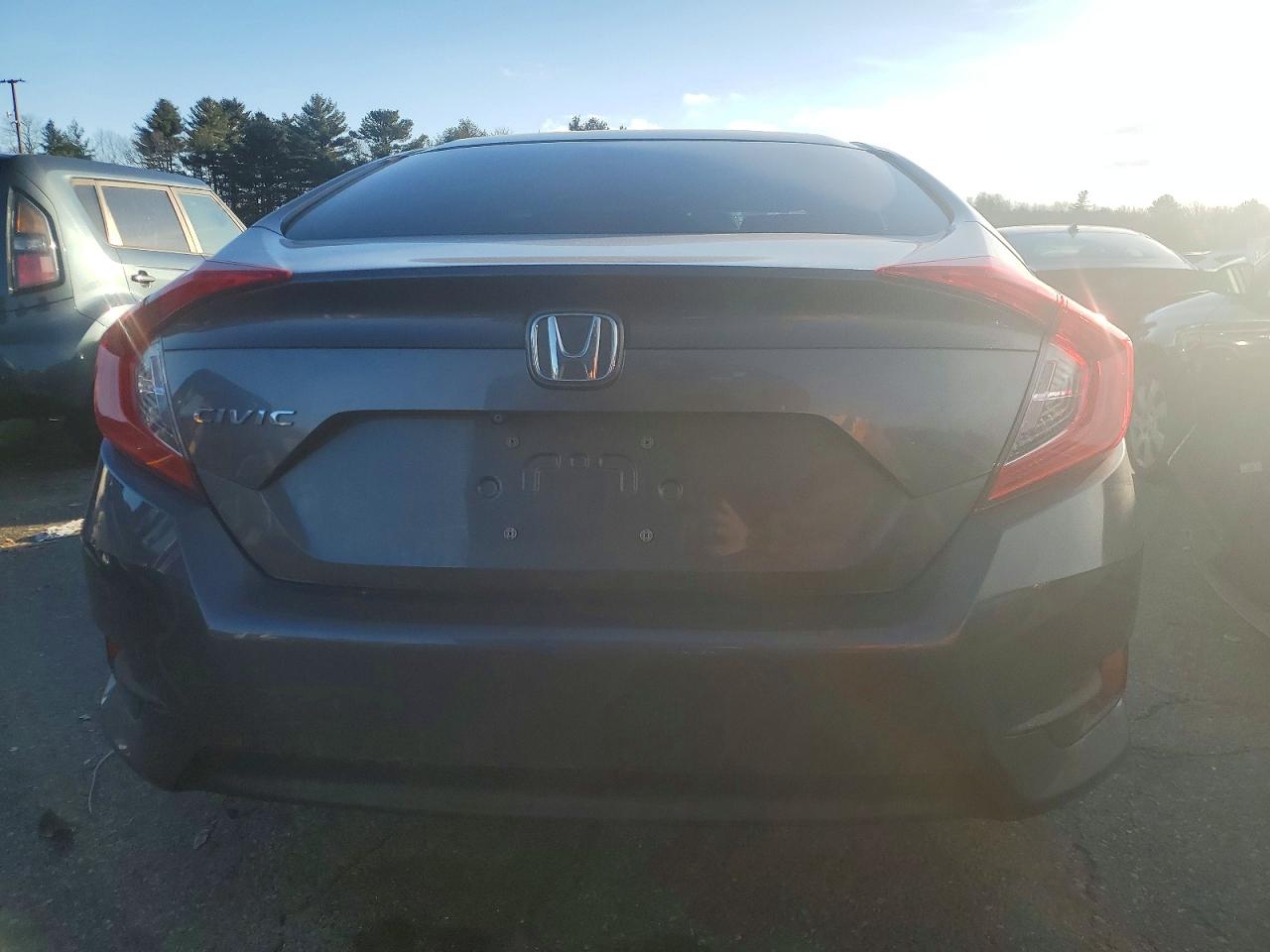 2016 HONDA CIVIC EX photo 6