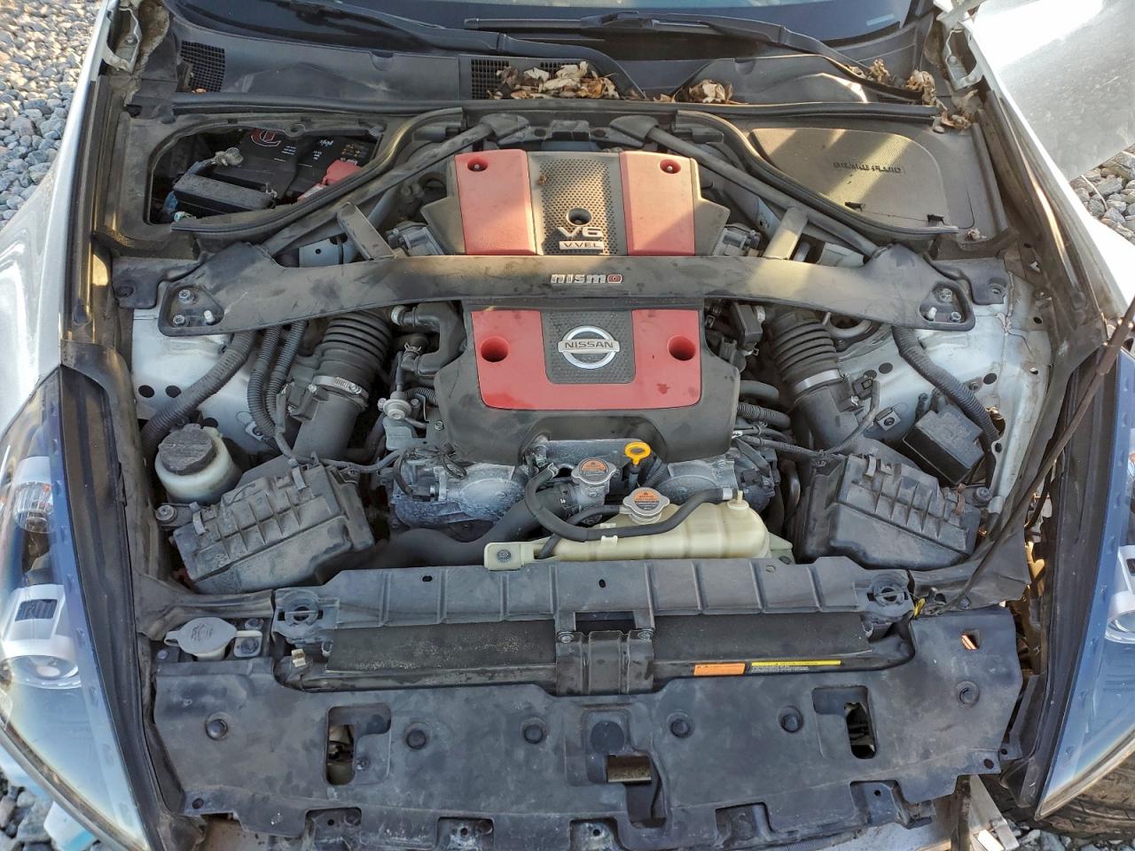 2016 NISSAN 370Z BASE photo 11