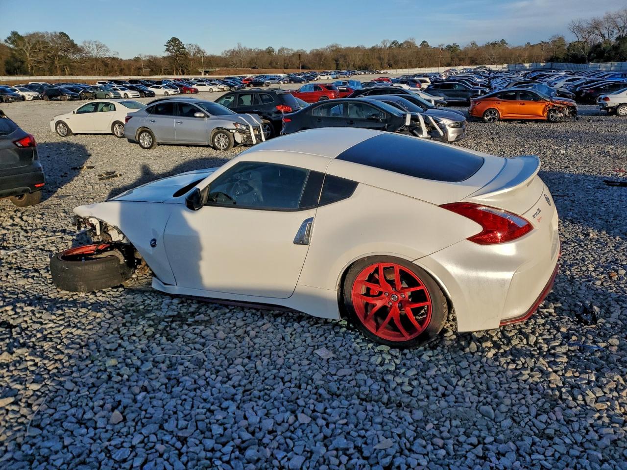 2016 NISSAN 370Z BASE photo 2