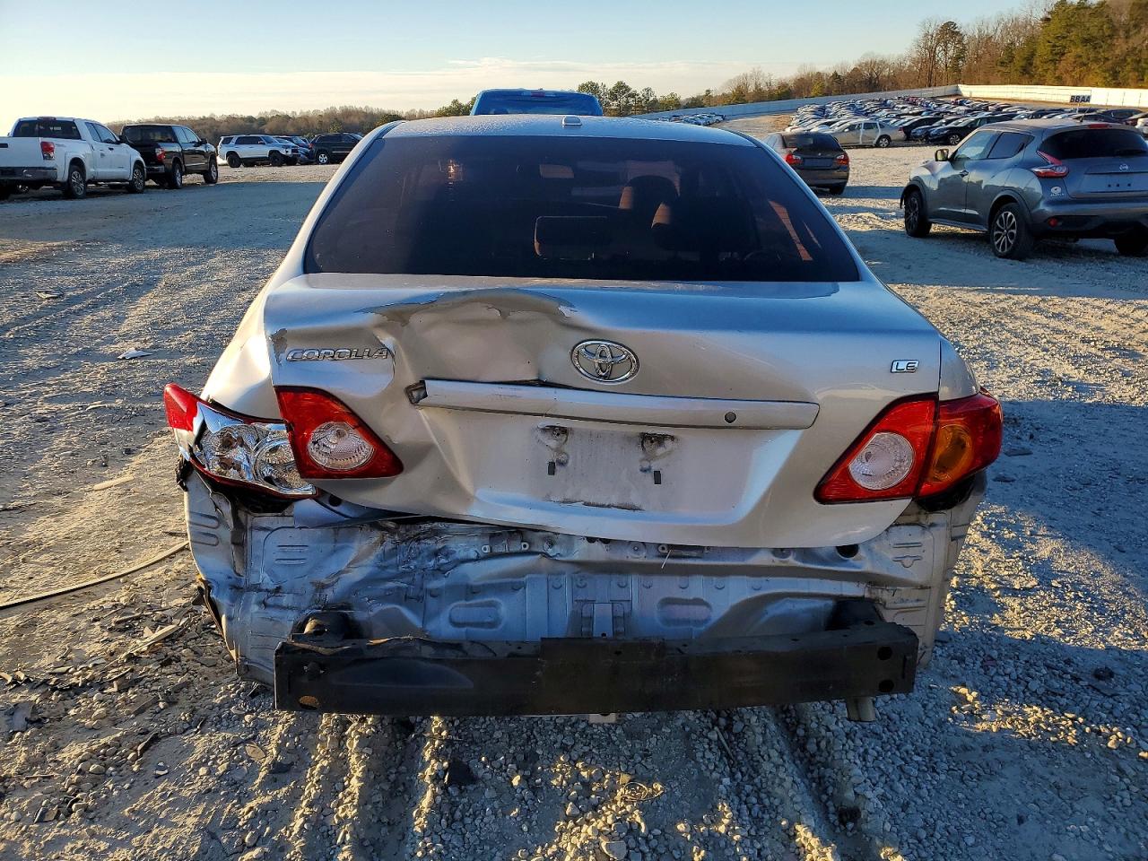 2010 TOYOTA COROLLA BASE photo 6