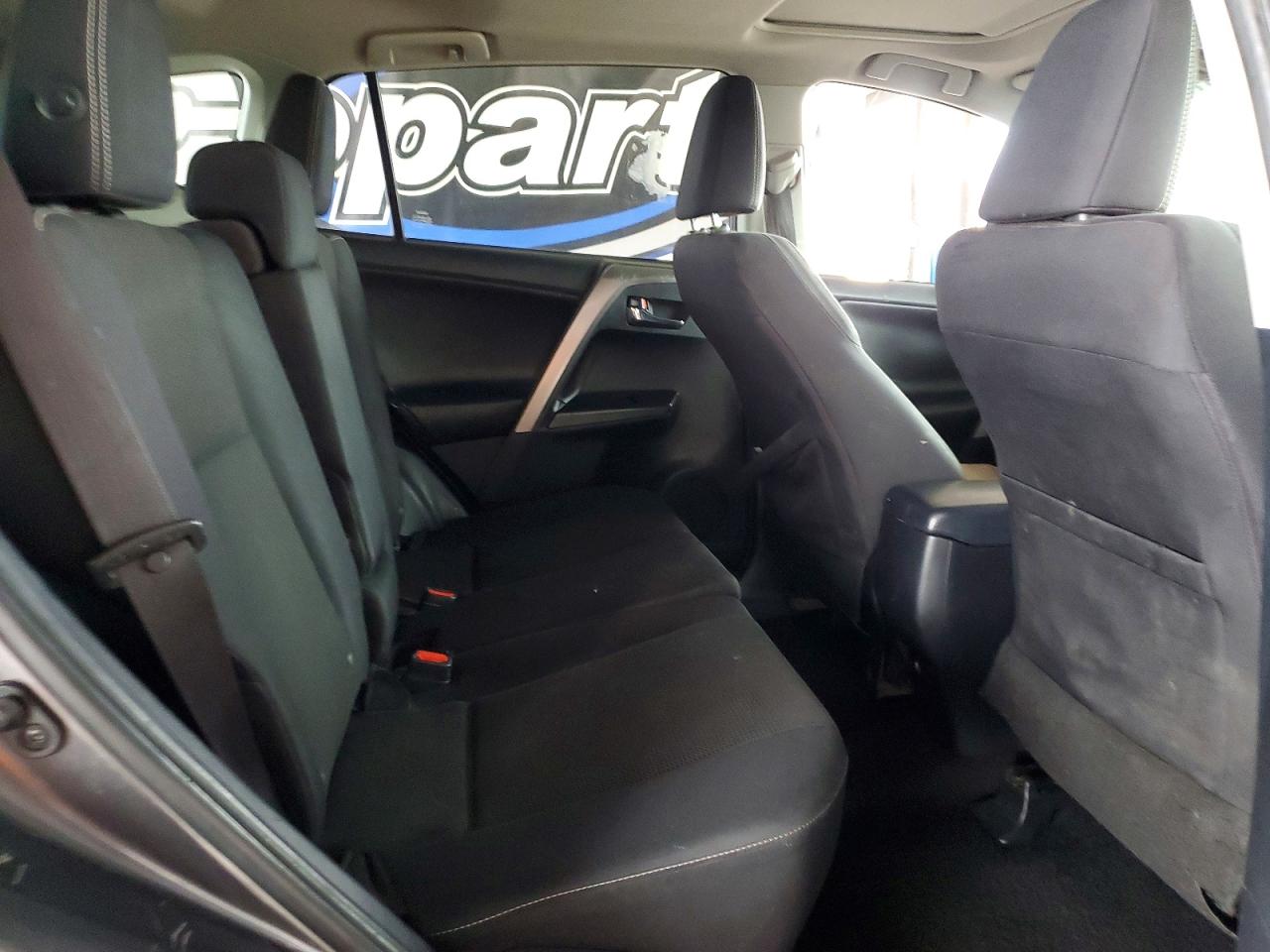2017 TOYOTA RAV4 XLE photo 10