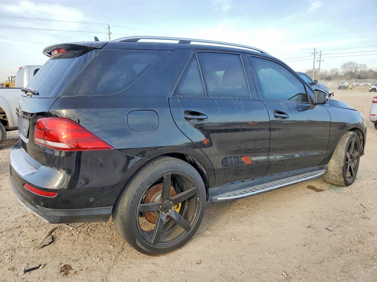 2017 MERCEDES-BENZ GLE 350 photo 3
