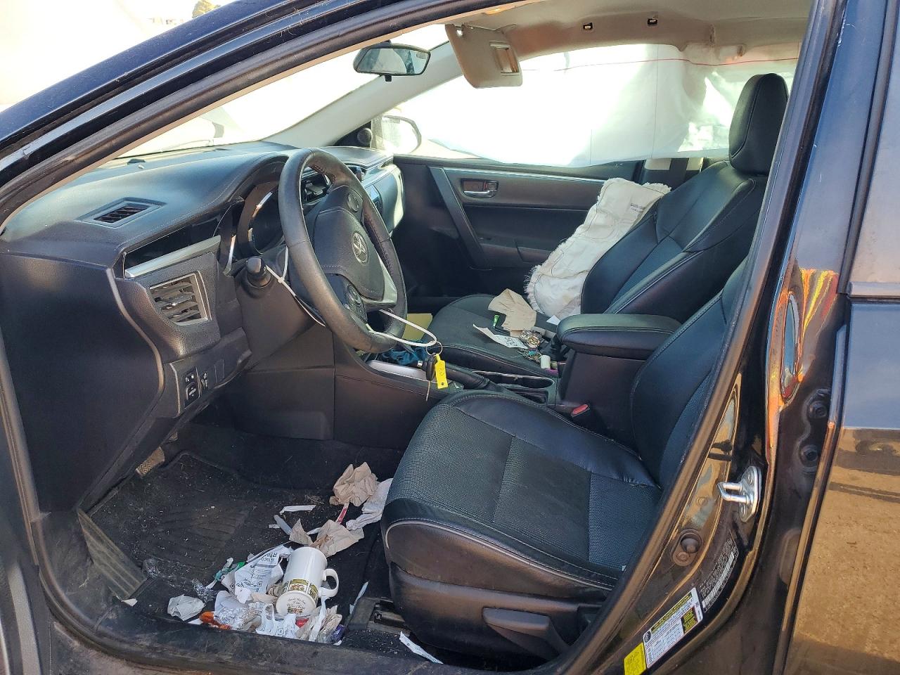 2014 TOYOTA COROLLA L photo 7