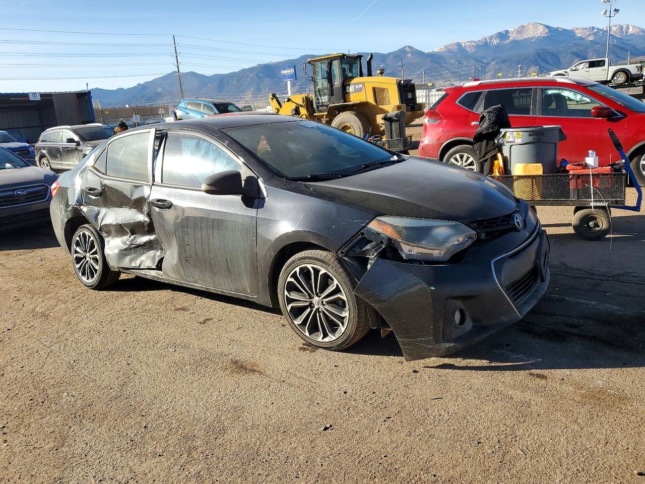2014 TOYOTA COROLLA L photo 4