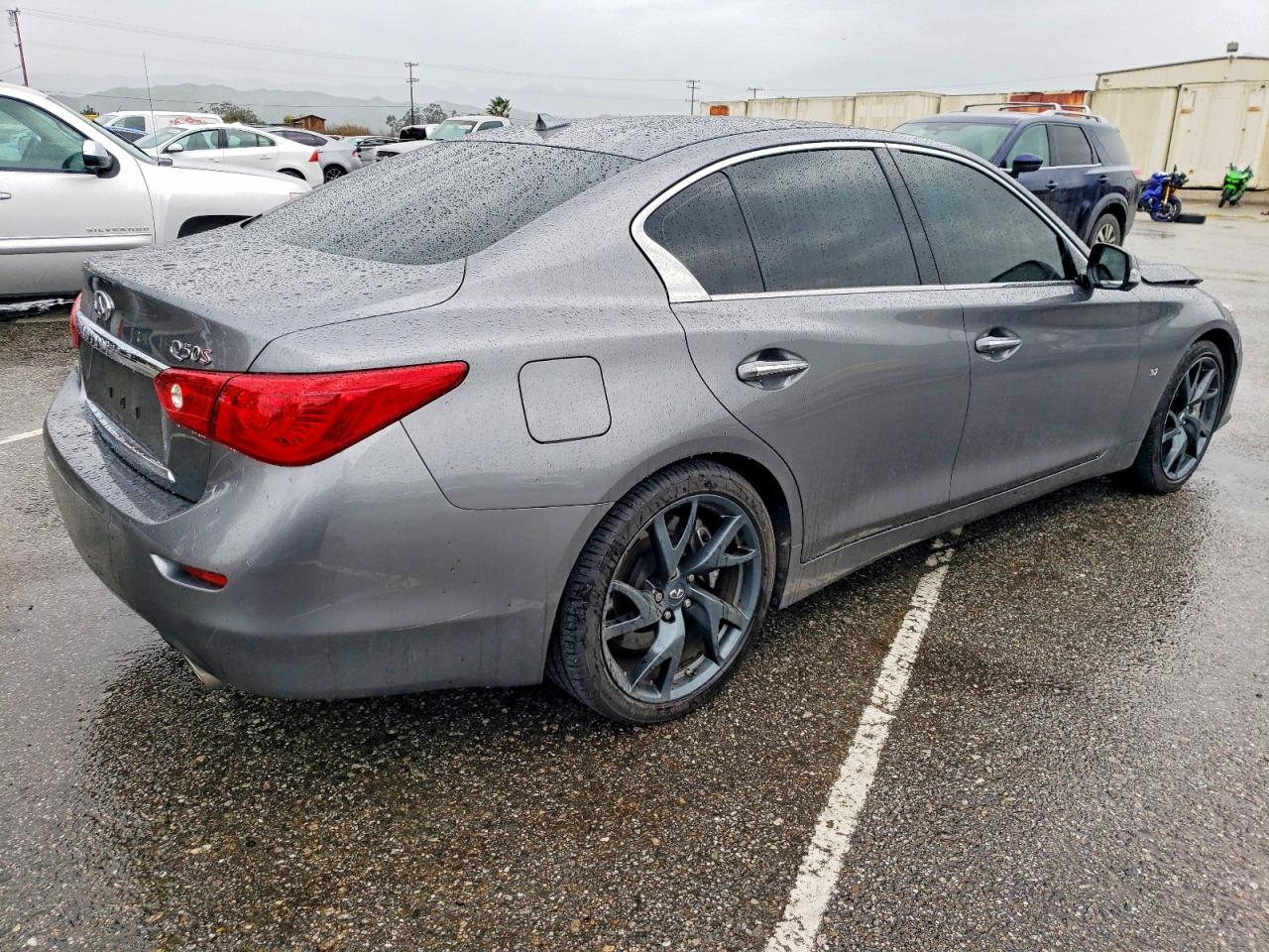 2015 INFINITI Q50 BASE photo 3