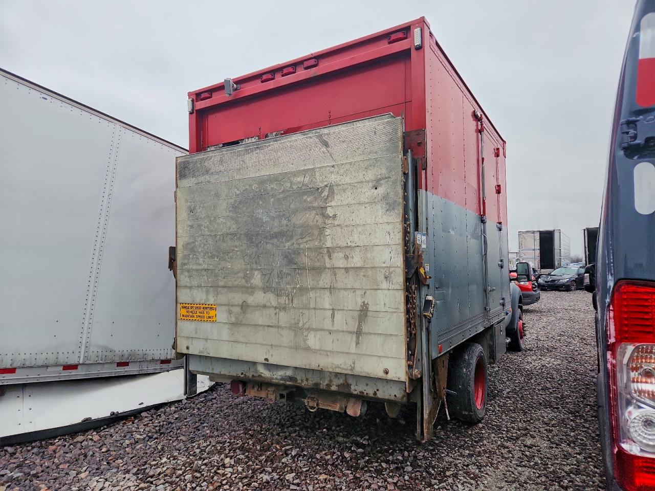 2012 FORD F550 SUPER DUTY BOX TRUCK photo 3