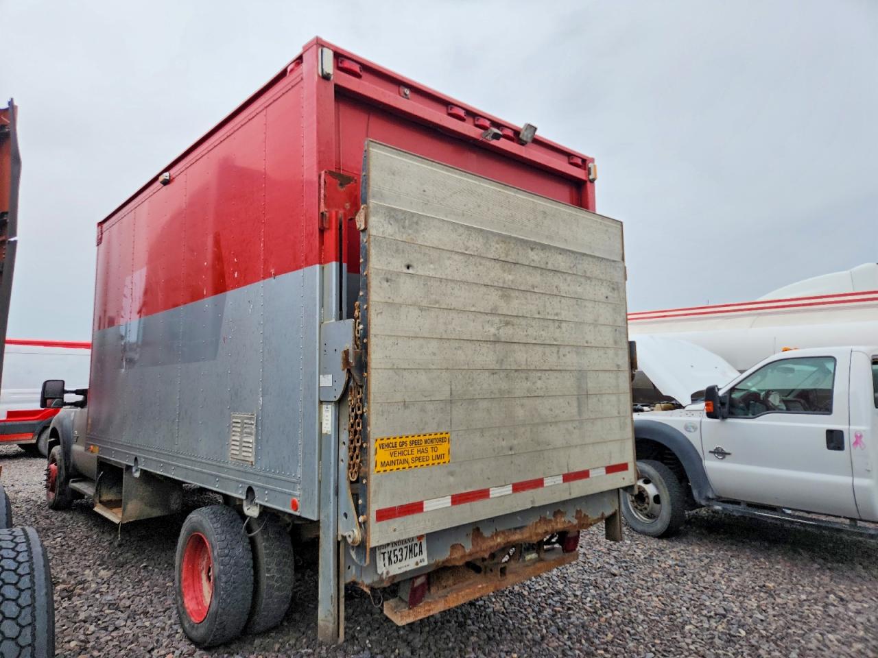 2013 FORD F550 SUPER DUTY BOX TRUCK photo 2