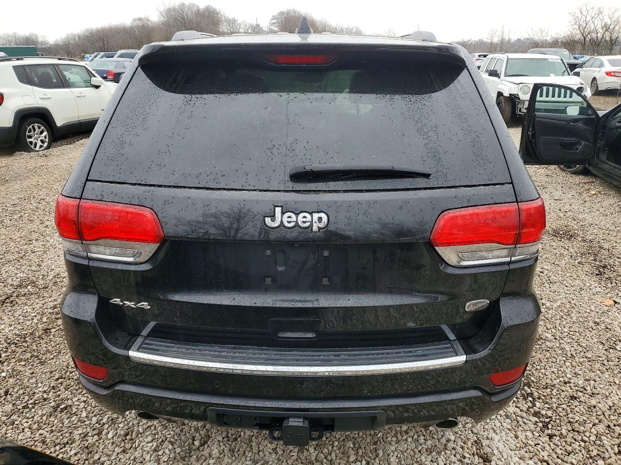 2020 JEEP GRAND CHEROKEE OVERLAND photo 6