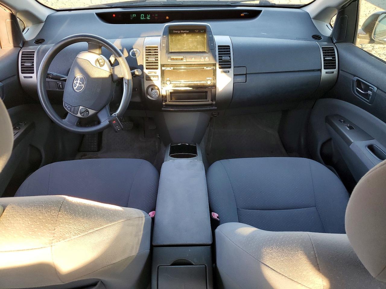 2009 TOYOTA PRIUS photo 8