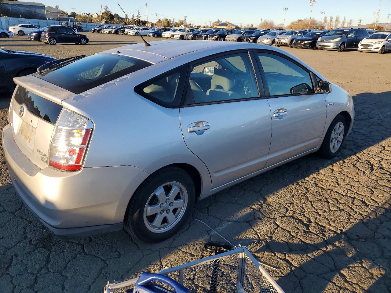 2009 TOYOTA PRIUS photo 3