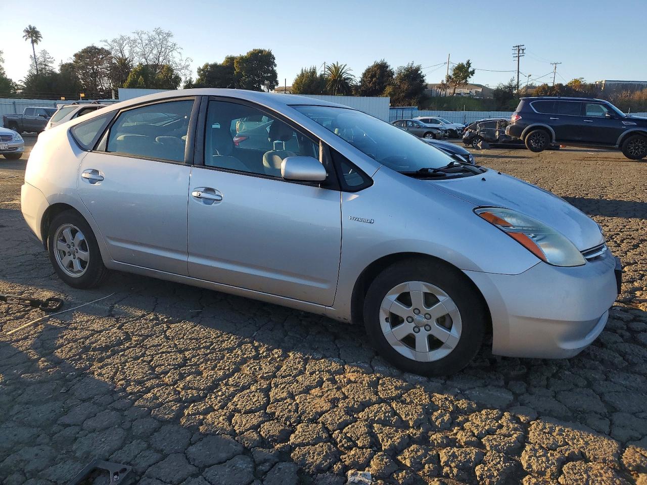 2009 TOYOTA PRIUS photo 4