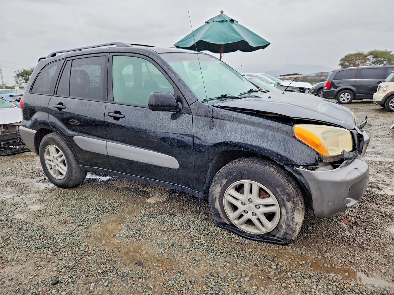 2001 TOYOTA RAV4 photo 4