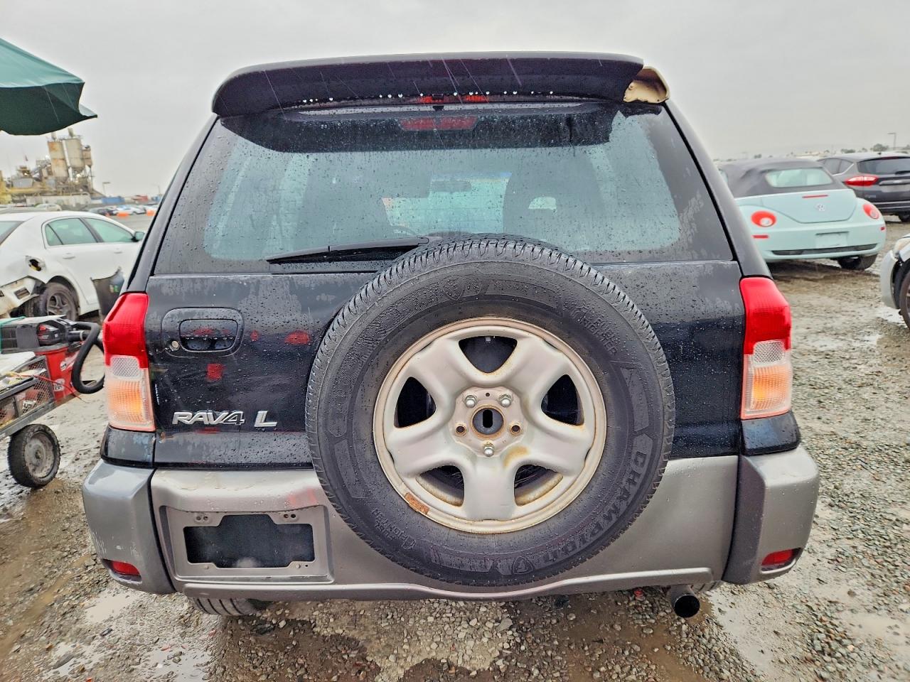 2001 TOYOTA RAV4 photo 6