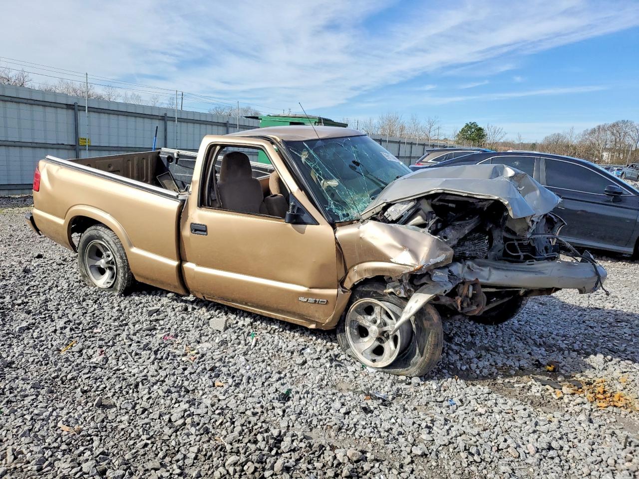 1999 CHEVROLET S TRUCK S10 photo 4