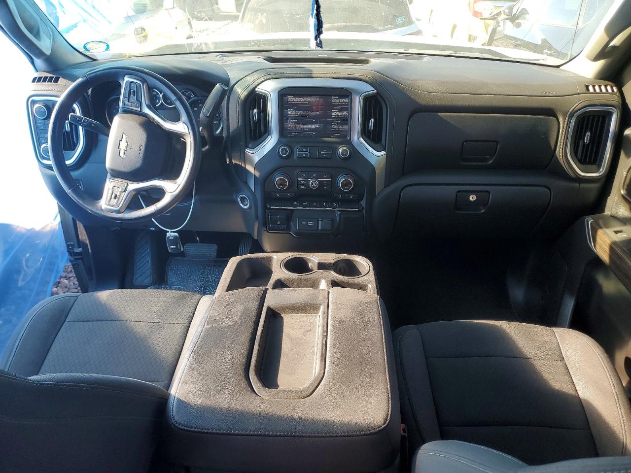 2020 CHEVROLET SILVERADO K1500 LT photo 15
