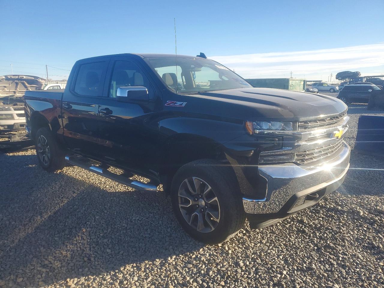2020 CHEVROLET SILVERADO K1500 LT photo 7
