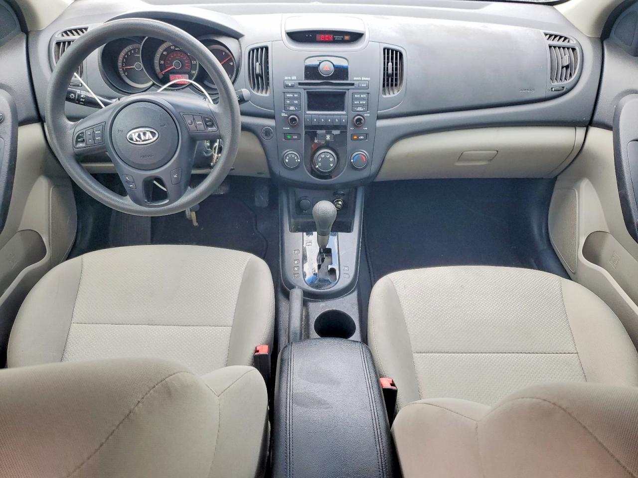 2010 KIA FORTE EX photo 15