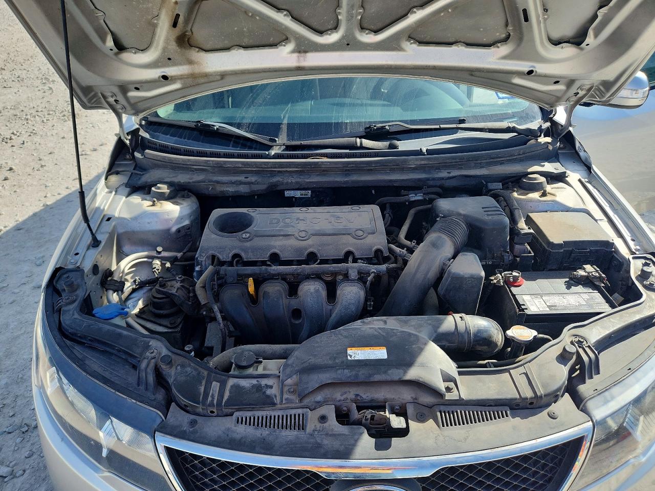 2010 KIA FORTE EX photo 21
