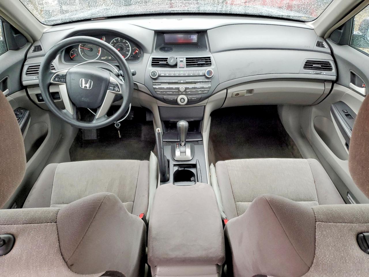 2009 HONDA ACCORD LX photo 8