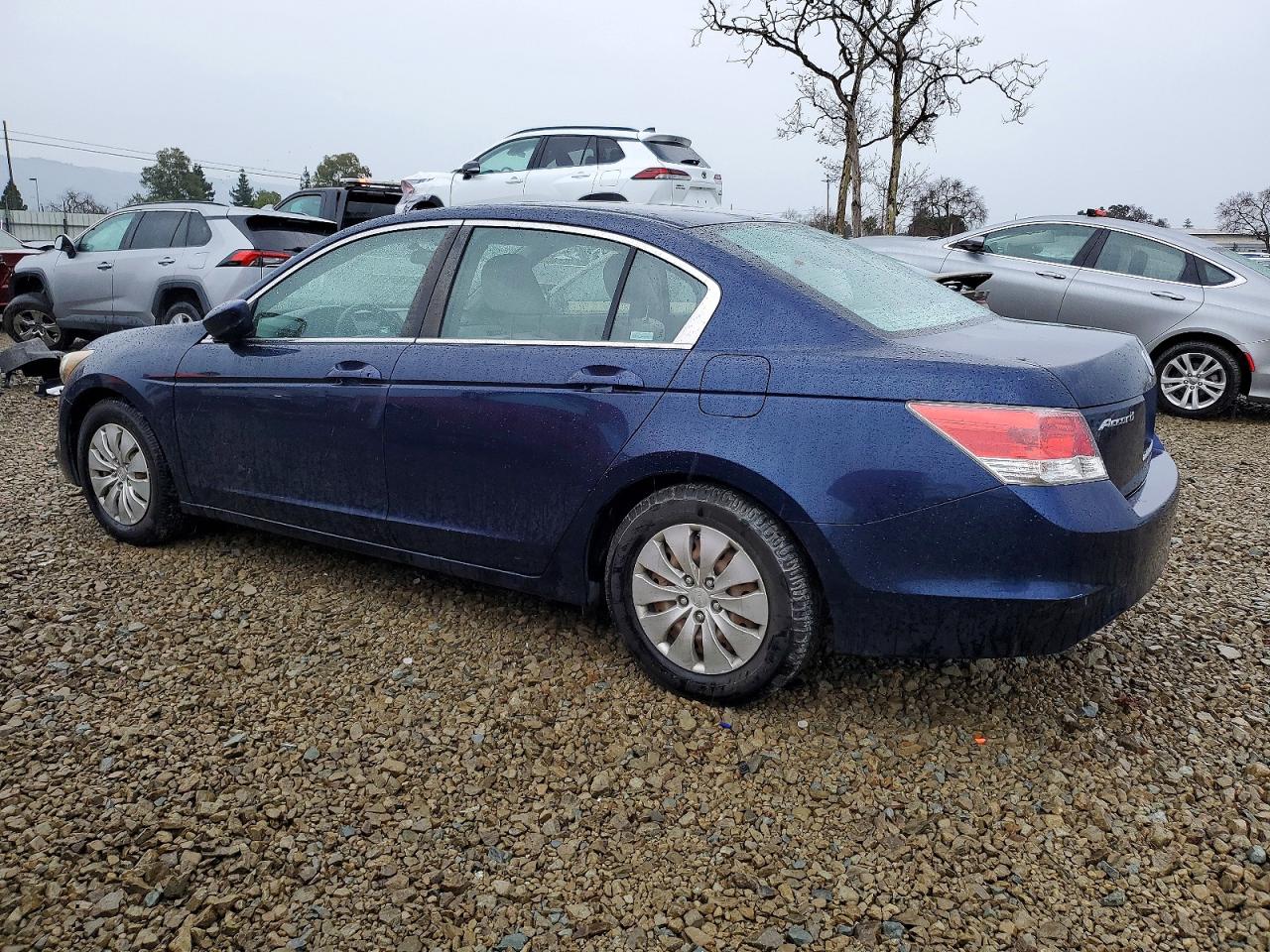 2009 HONDA ACCORD LX photo 2