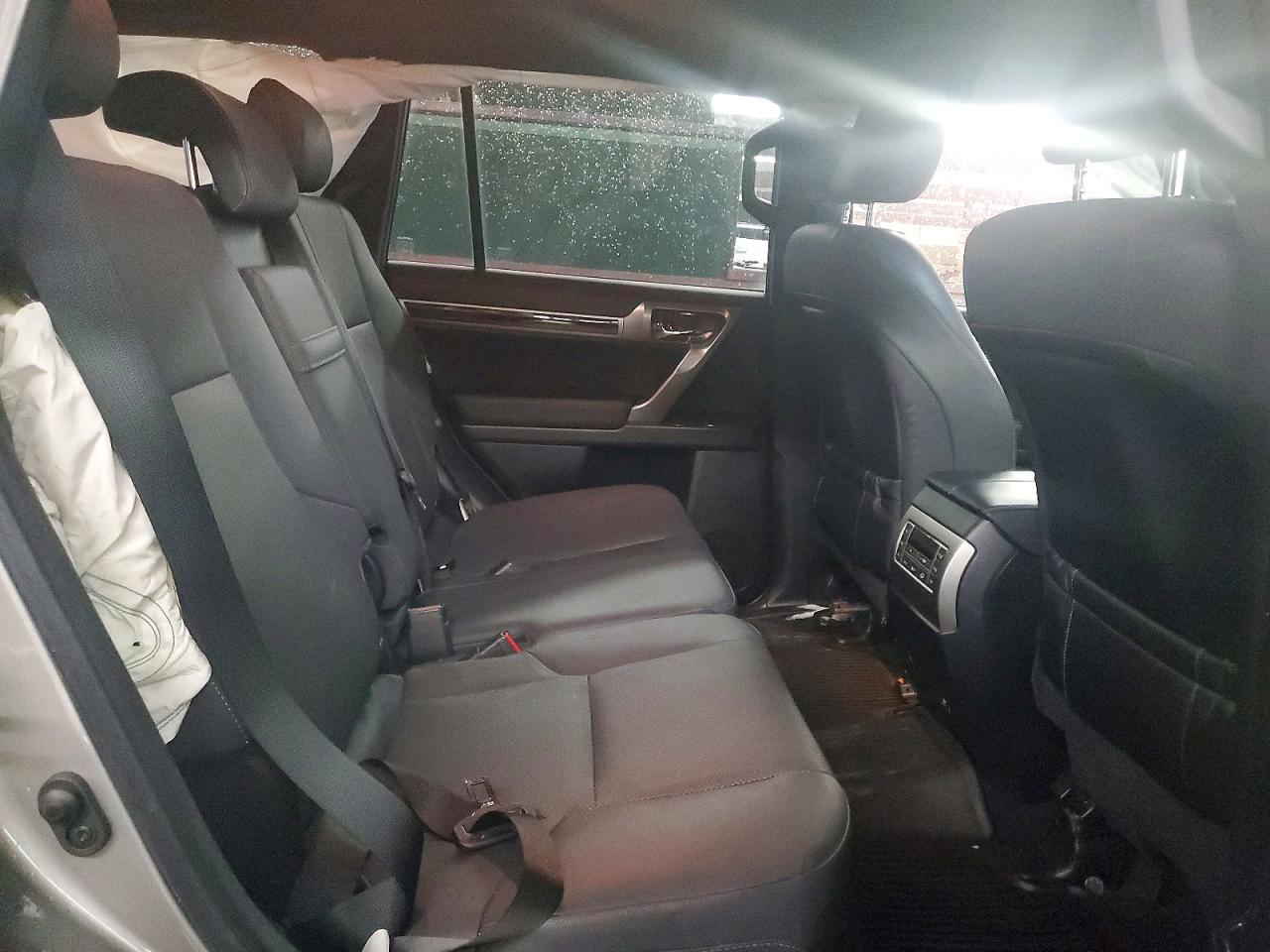 2020 LEXUS GX 460 PREMIUM photo 11