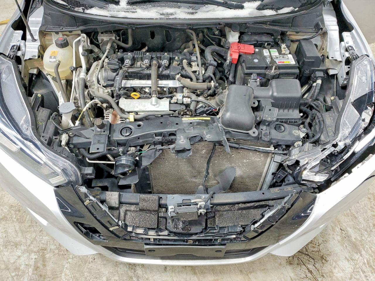2021 NISSAN VERSA SV photo 11