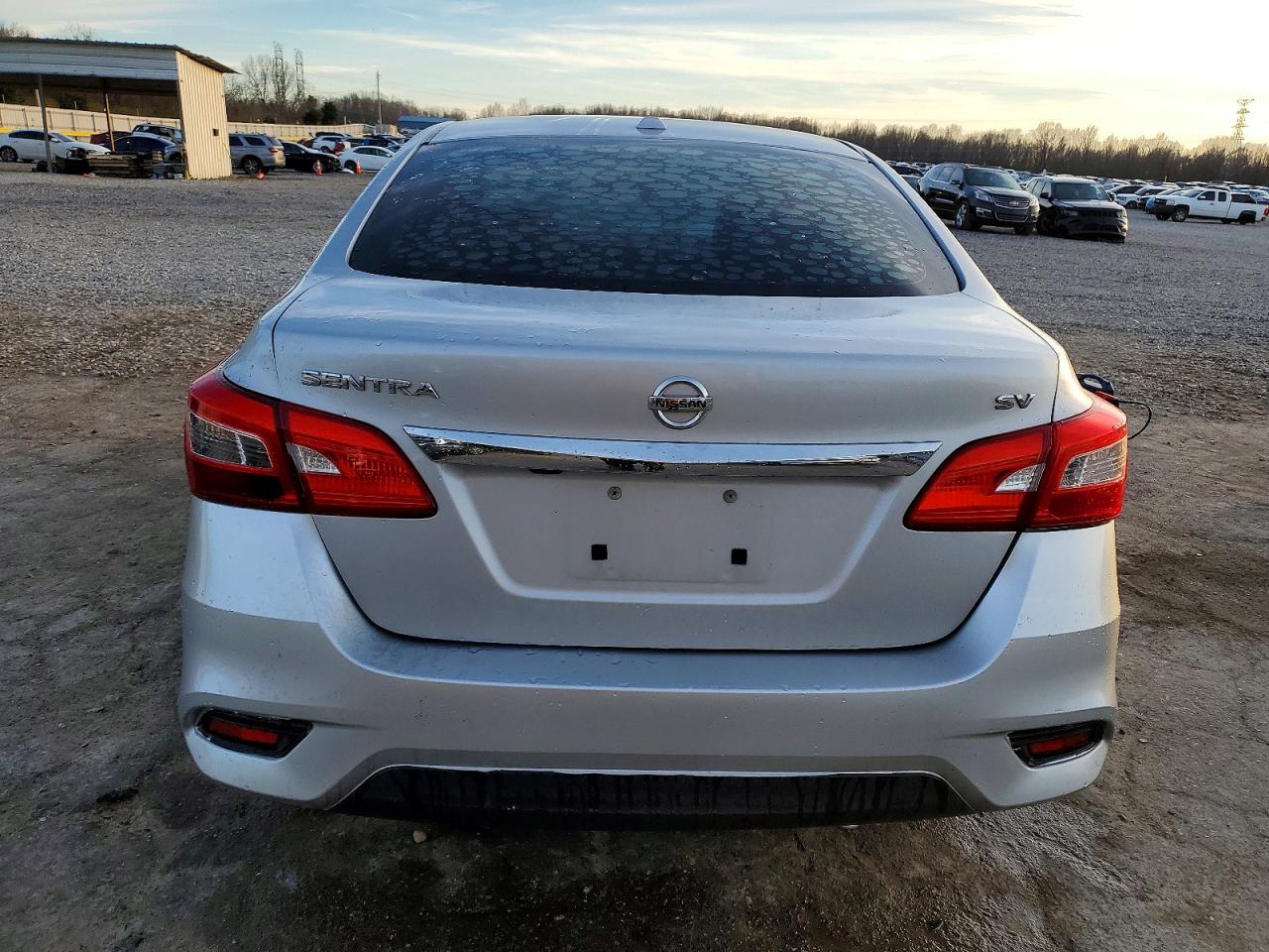 2016 NISSAN SENTRA SV photo 6