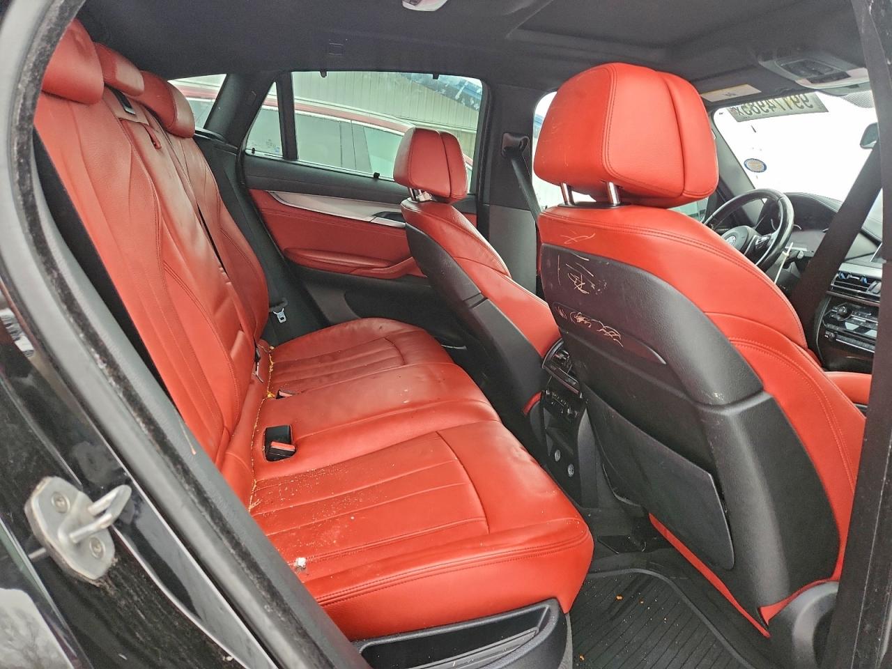 2015 BMW X6 XDRIVE35I photo 11