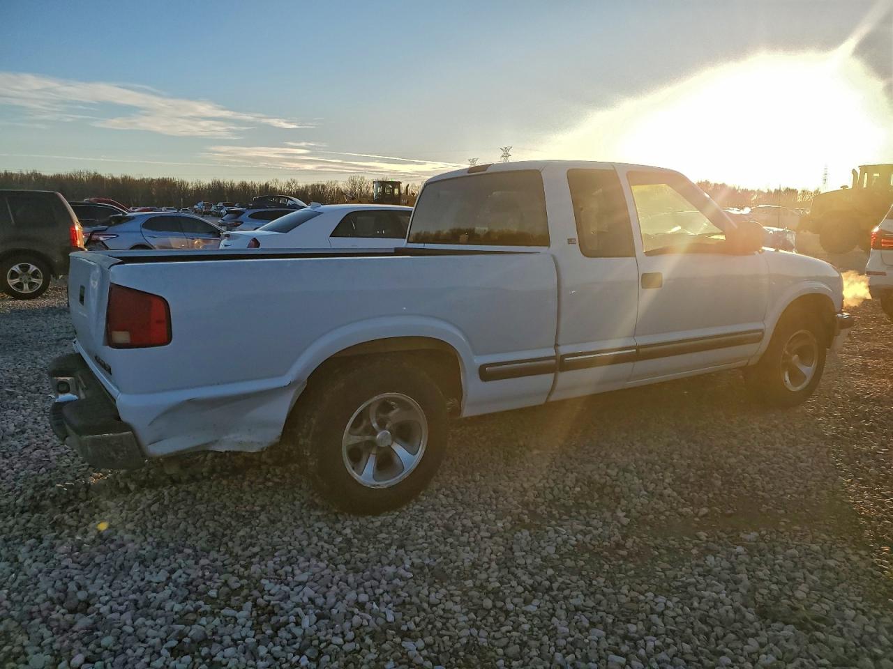 2003 CHEVROLET S TRUCK S10 photo 5