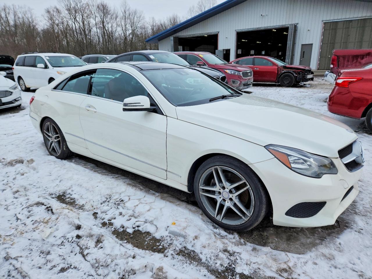 2014 MERCEDES-BENZ E 350 4MATIC photo 4