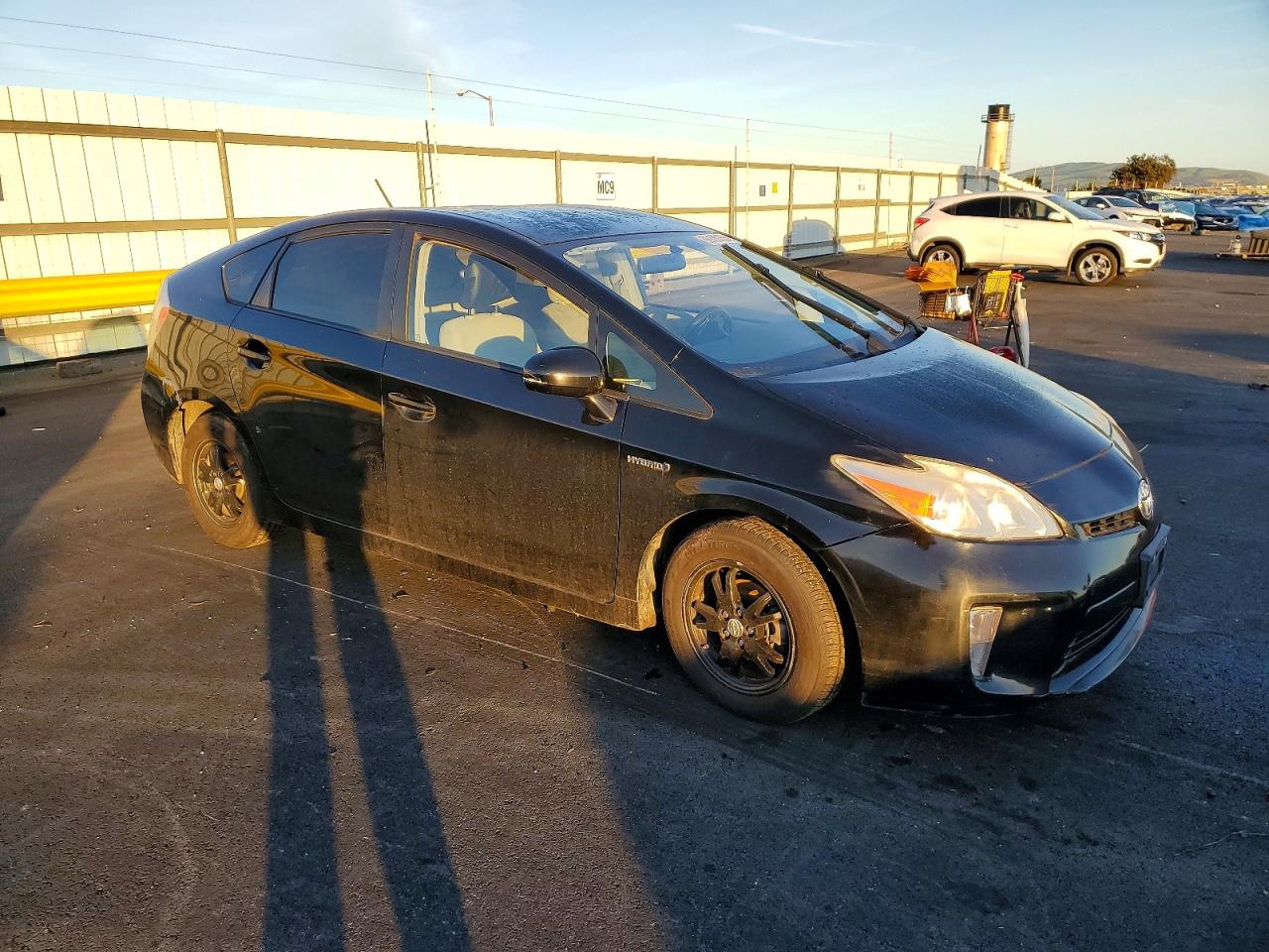 2013 TOYOTA PRIUS photo 4