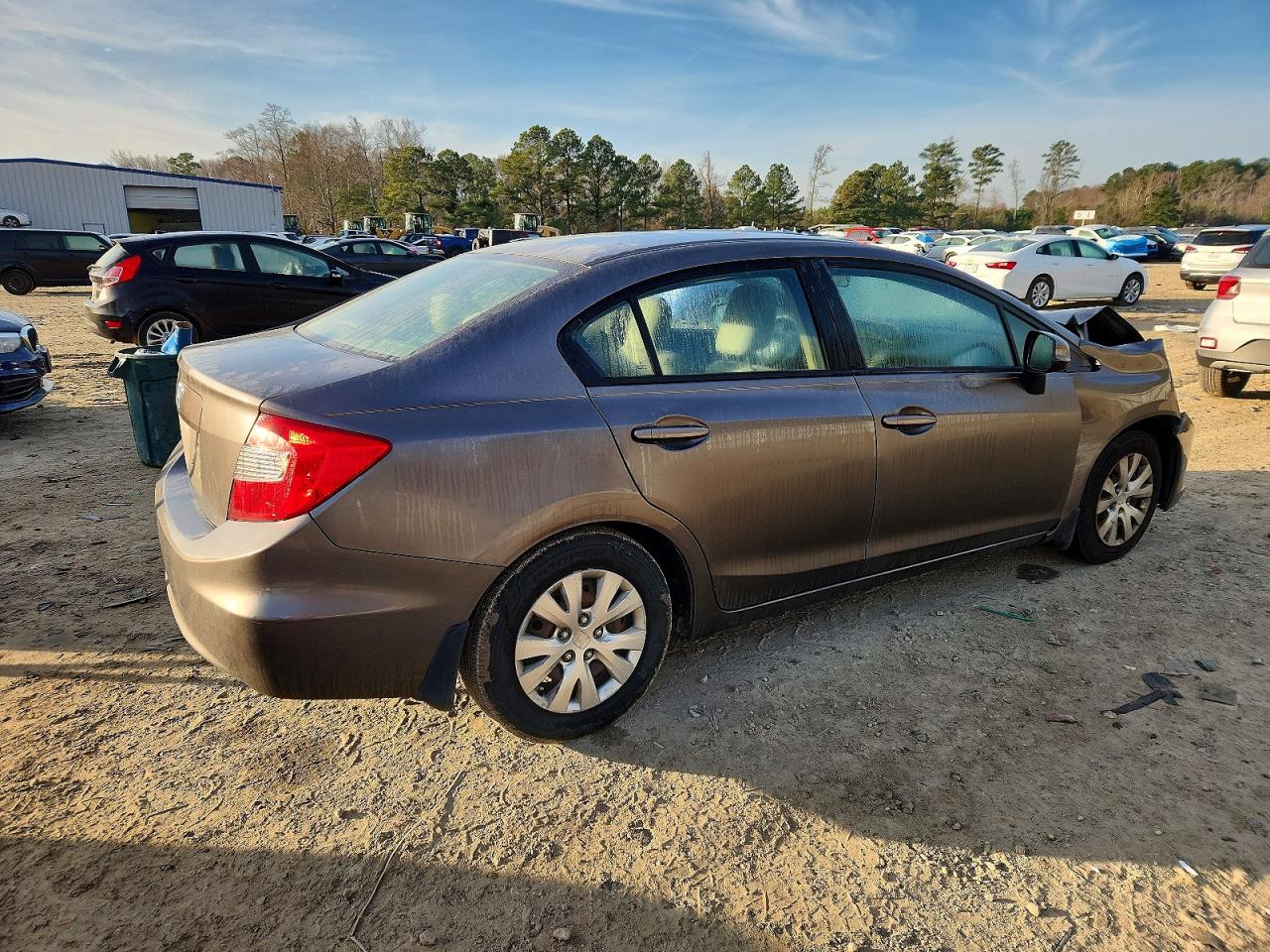 2012 HONDA CIVIC LX photo 3