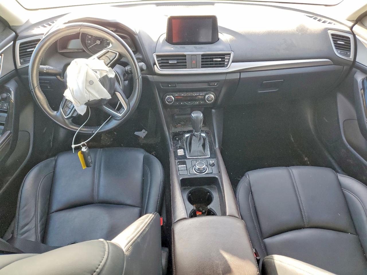2018 MAZDA 3 TOURING photo 8