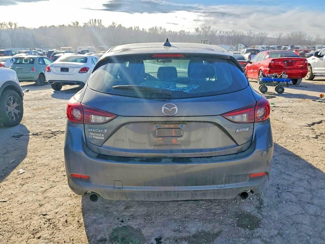 2018 MAZDA 3 TOURING photo 6