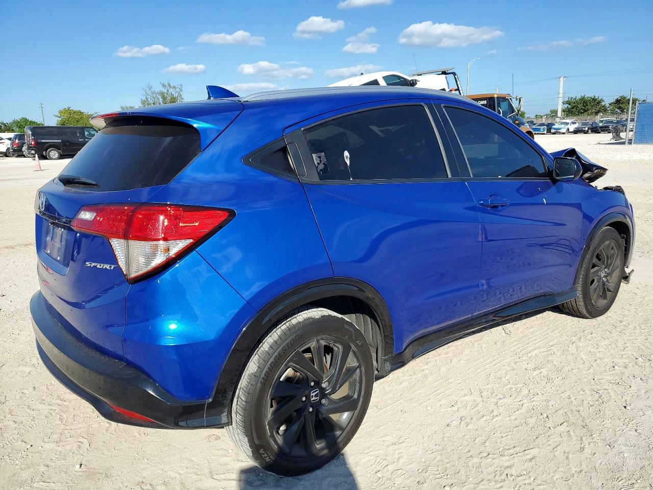 2021 HONDA HR-V SPORT photo 3