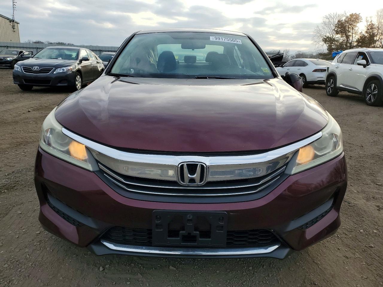 2016 HONDA ACCORD LX photo 5