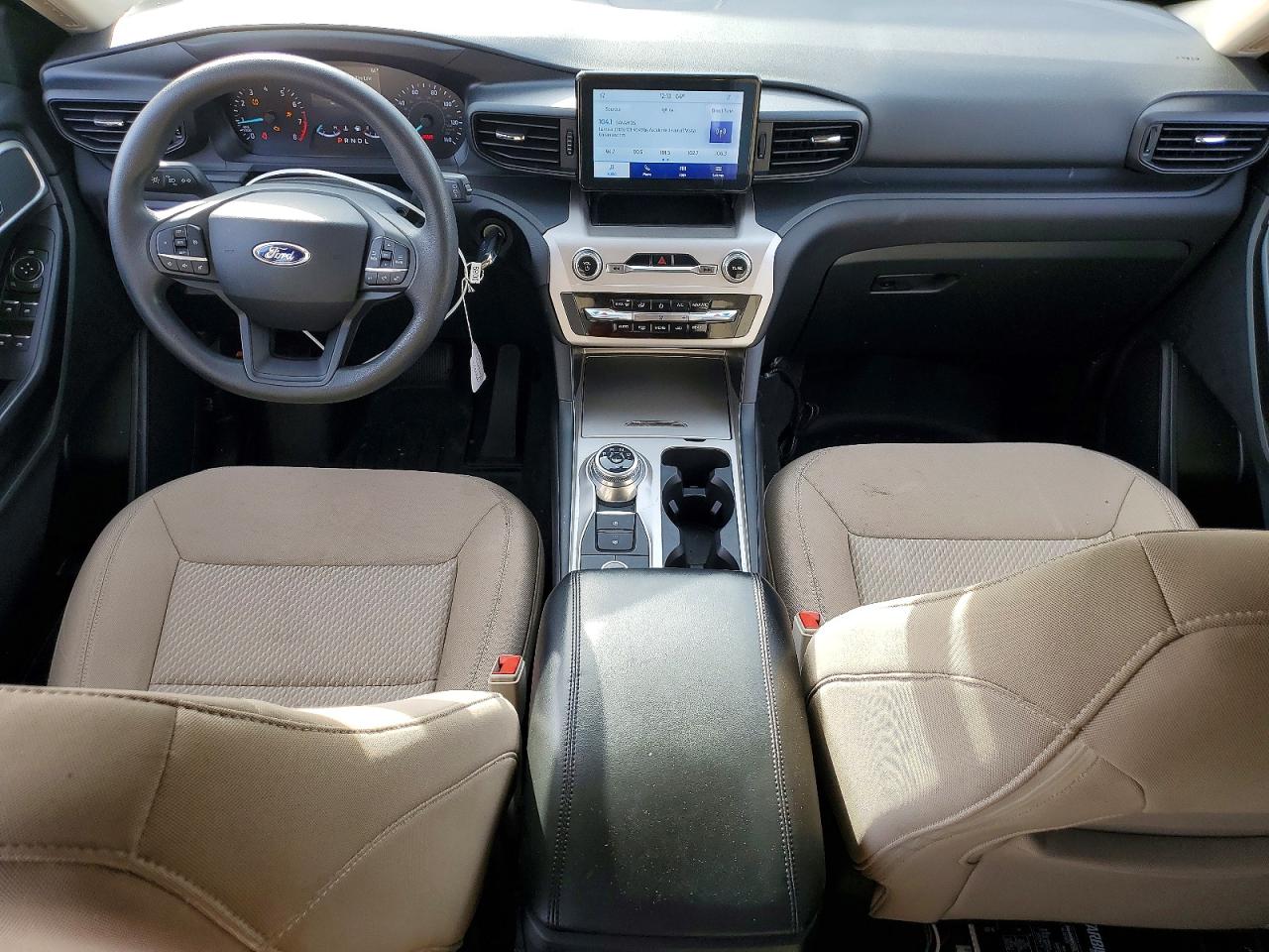 2021 FORD EXPLORER photo 15