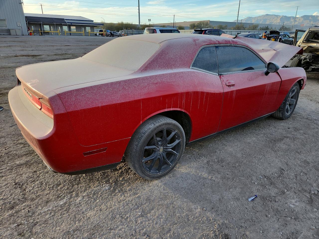 2012 DODGE CHALLENGER SXT photo 3